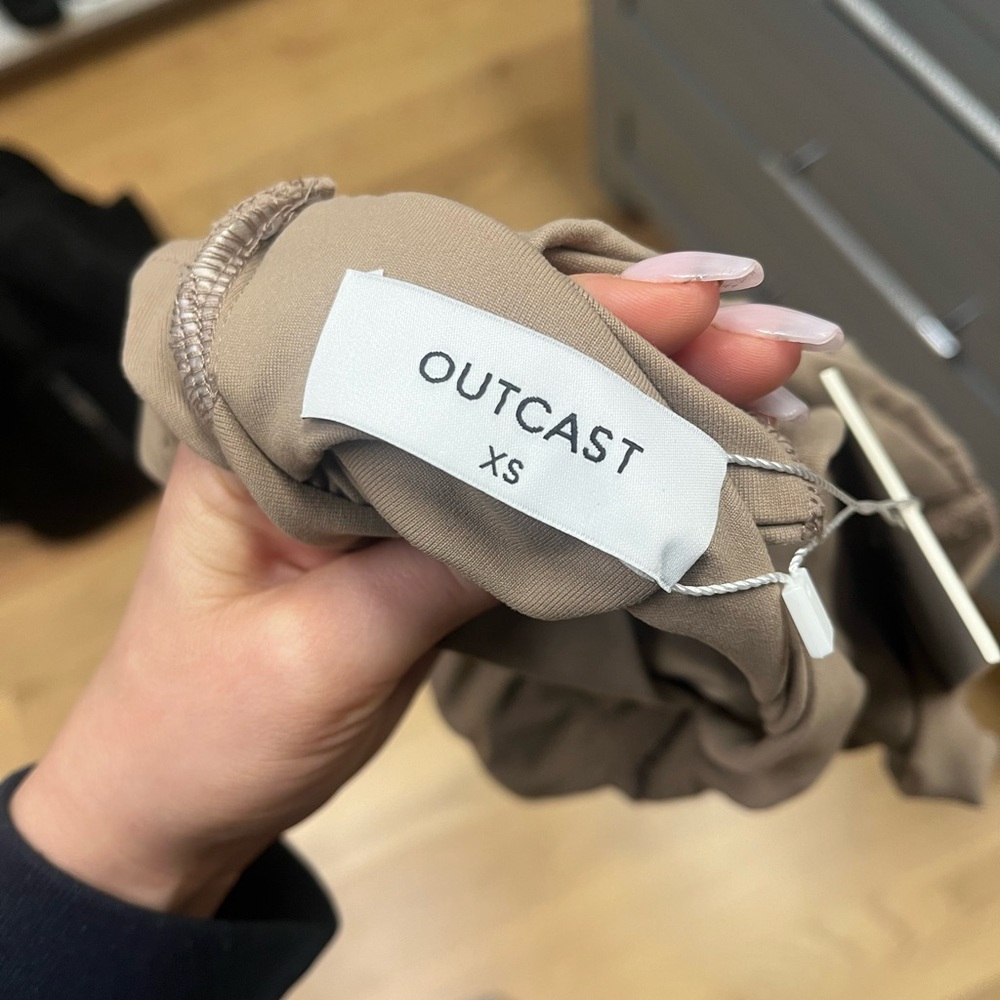 Matching set - Picture 6 of 7